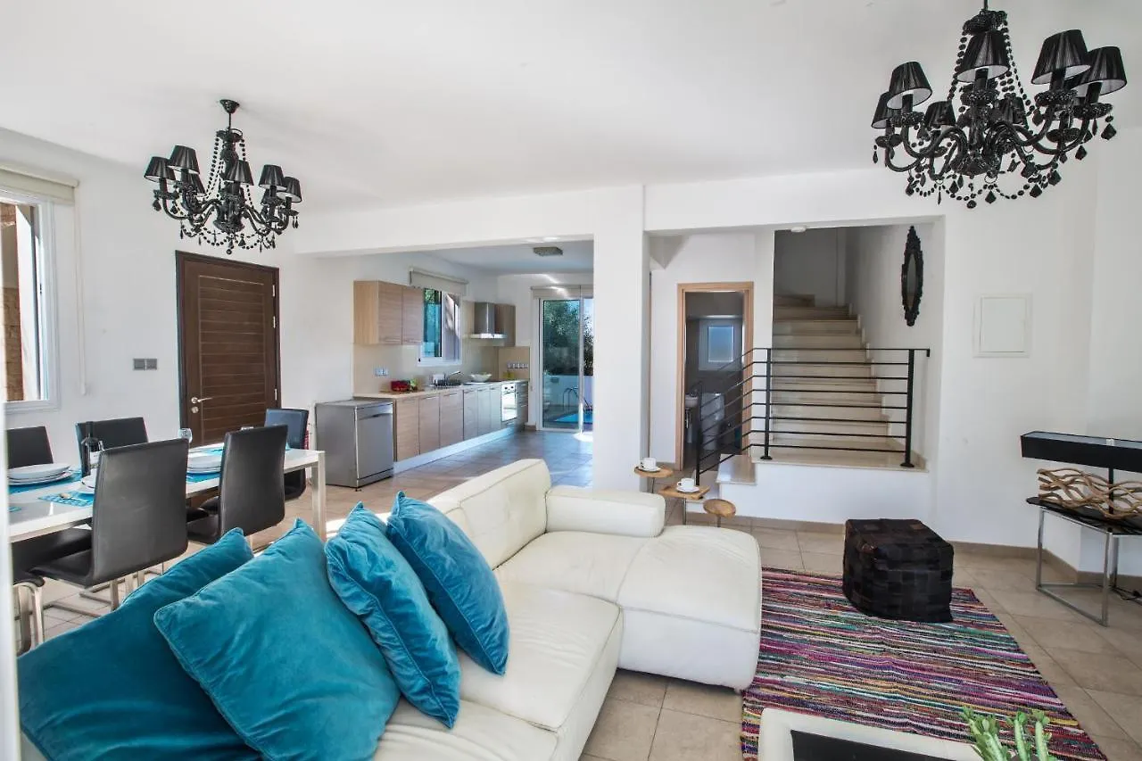 Seaspray Villa Protaras